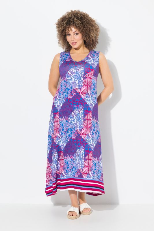 Sleeveless Patch Print D ress