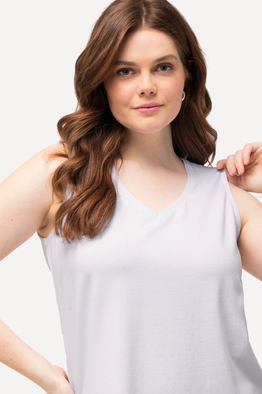 Essential V-Neck Stretch Cotton Tank