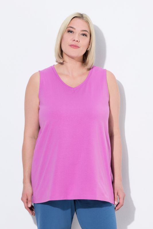 Essential V-Neck Stretch Cotton Tank