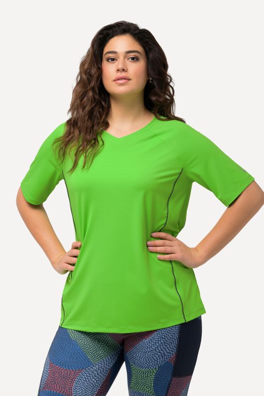 Piping Accent Functional UVP 50+ Stretch Knit Top