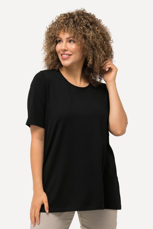 Essential Round Neck Stretch Tee