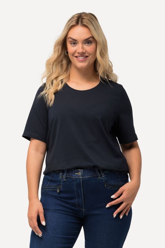Essential Round Neck Stretch Tee