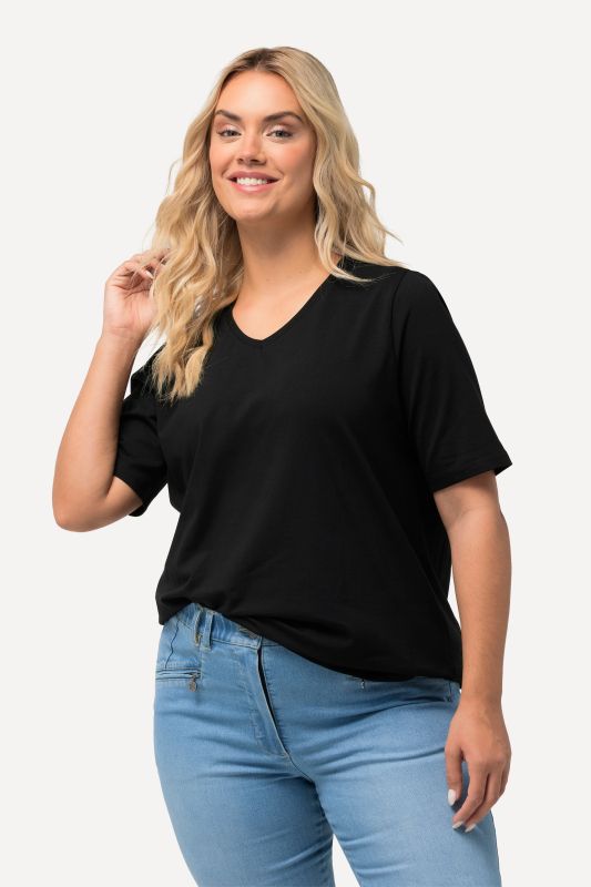 Essential V-Neck Stretch Tee