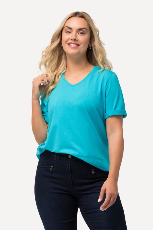 Essential V-Neck Stretch Tee