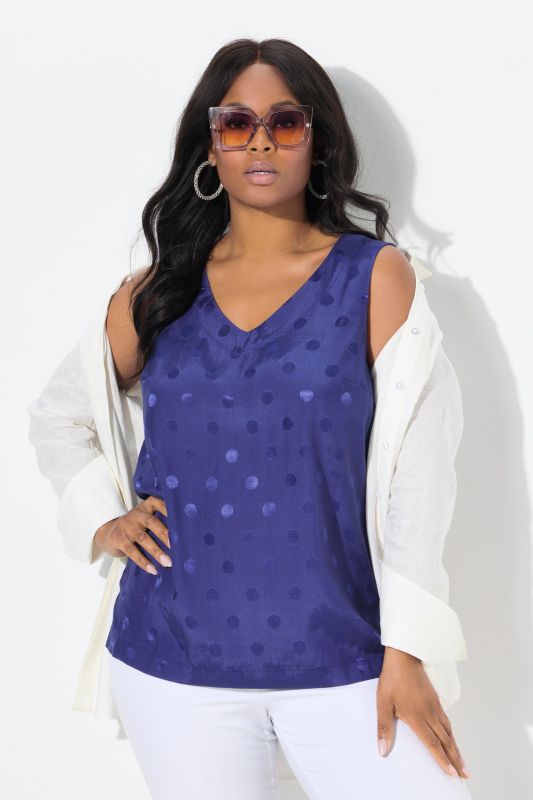 Textured Polka Dot Sleeveless Blouse