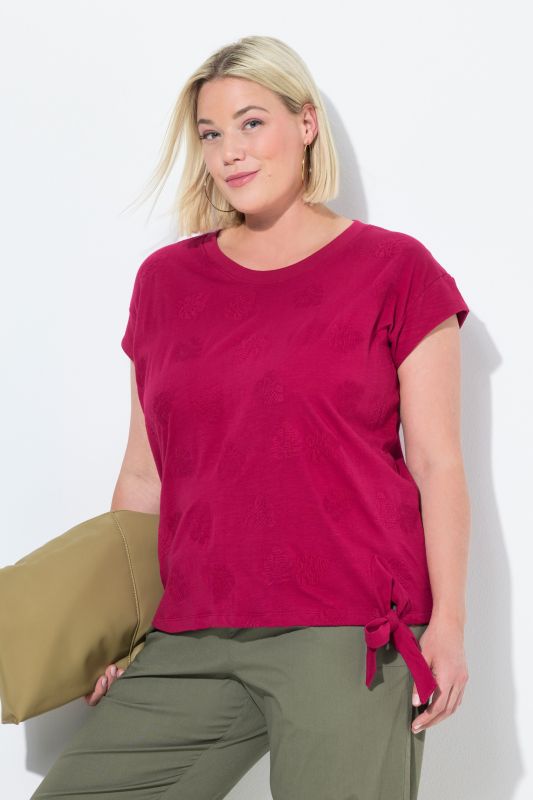 Leaf Textured Cap Sleeve Tee