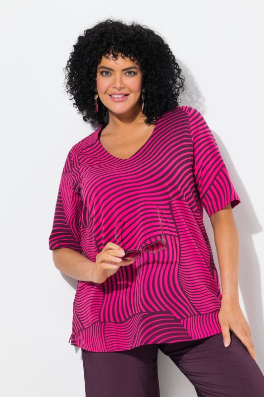 Geometric Print Short Sleeve Tee