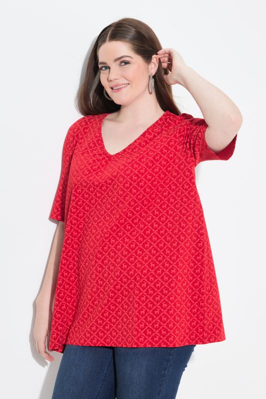 Traditional Print Short Sleeve V-Neck Tee
