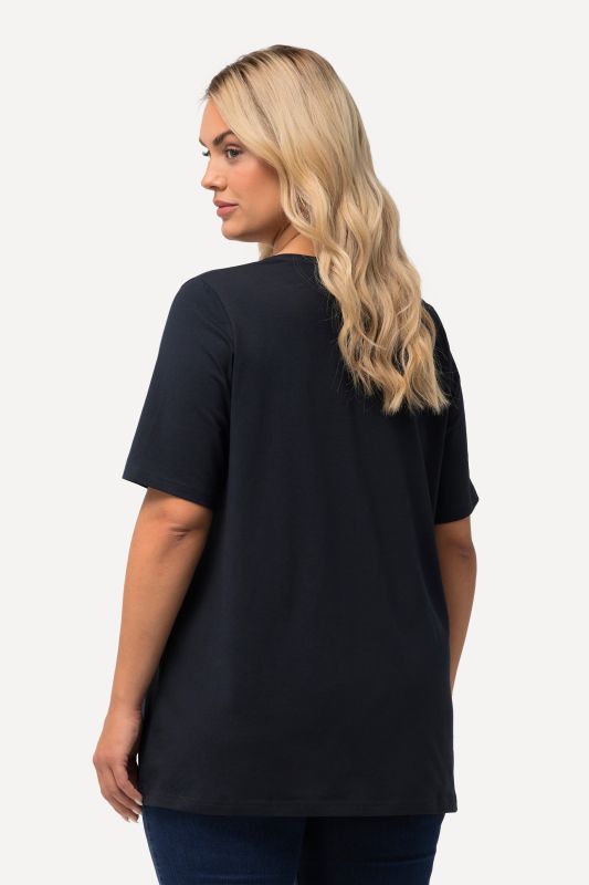 Essential Round Neck Stretch Tee