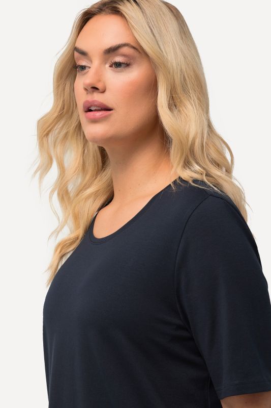 Essential Round Neck Stretch Tee