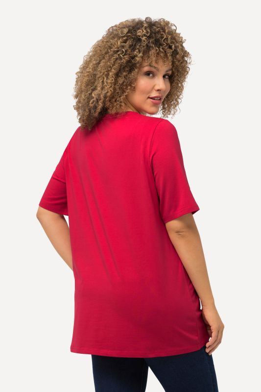 Essential V-Neck Stretch Tee