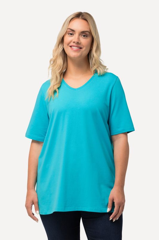 Essential V-Neck Stretch Tee