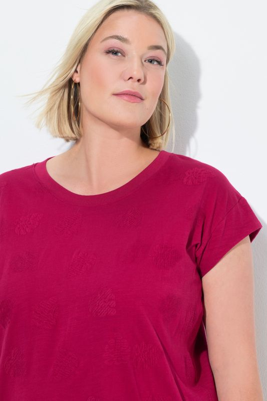 Leaf Textured Cap Sleeve Tee