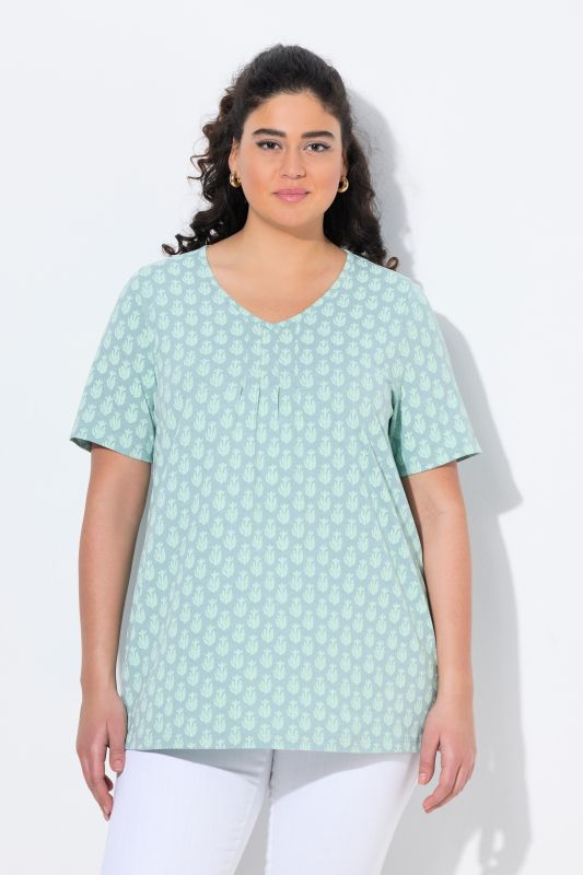 Cactus Print Short Sleeve V-Neck Tee