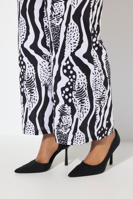 Animal Print Elastic Waist Slinky Pants
