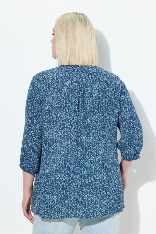 Polka Dot 3/4 Sleeve Smocked Blouse