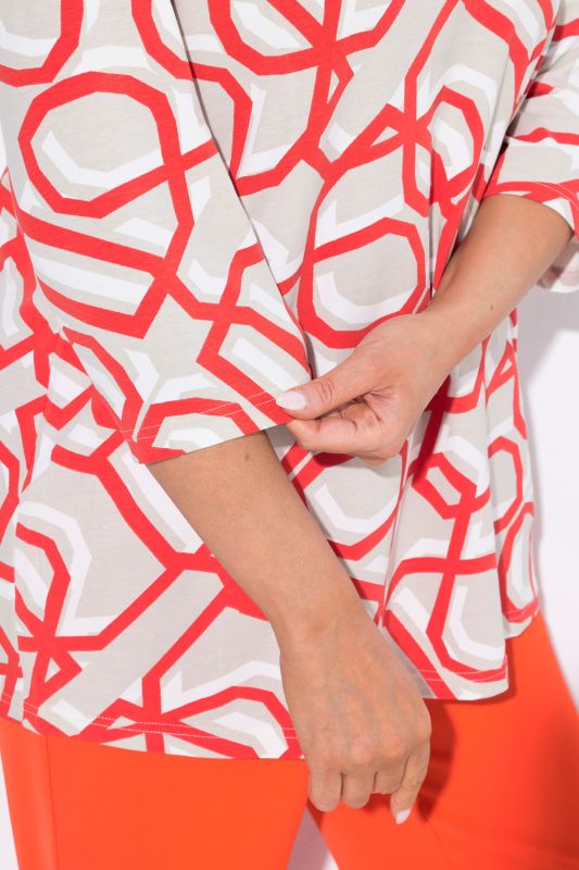 Graphic Print 3/4 Sleeve Tee