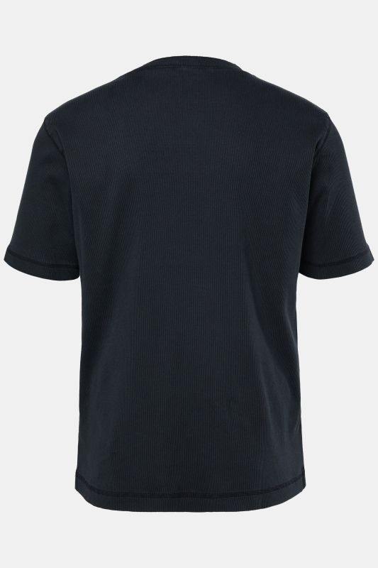 Тениска тип Henley с копчета