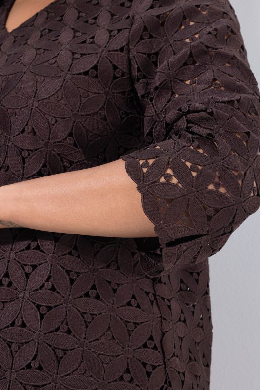 Broderie Anglaise 3/4 Sleeve Blouse