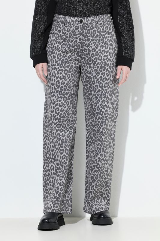 Leopard Print Stretch Fit Jeans