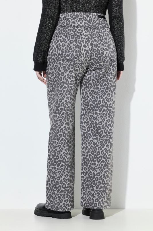 Leopard Print Stretch Fit Jeans