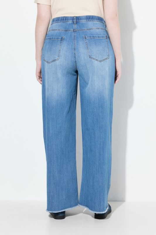 Extra Wide Leg Stretch Fit Jeans