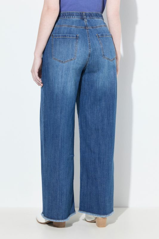 Extra Wide Leg Stretch Fit Jeans