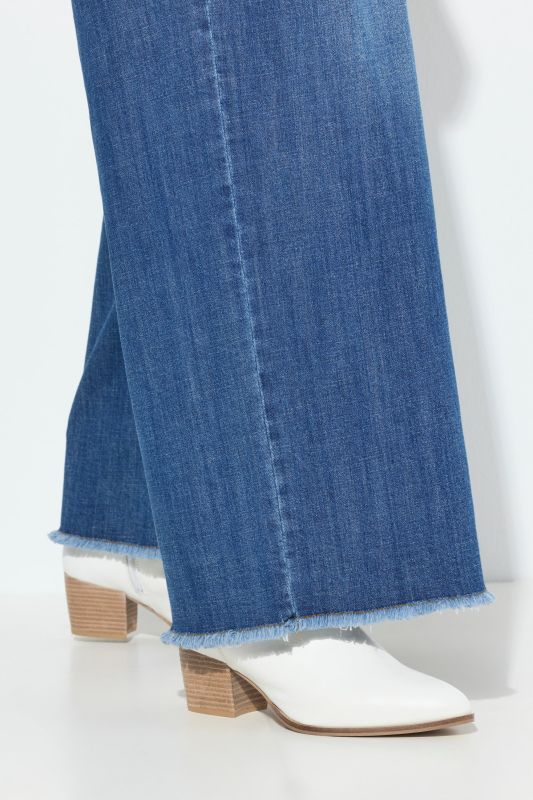 Extra Wide Leg Stretch Fit Jeans