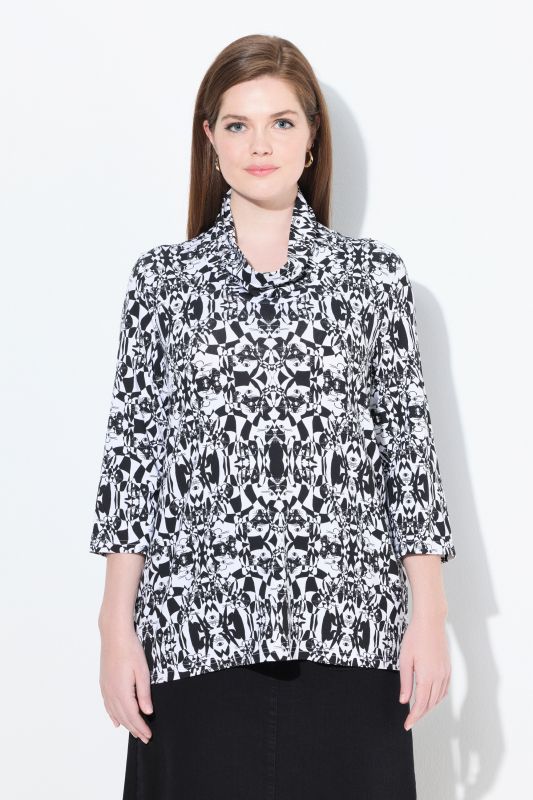 Geometric Cat Print Waterfall Collar Tee