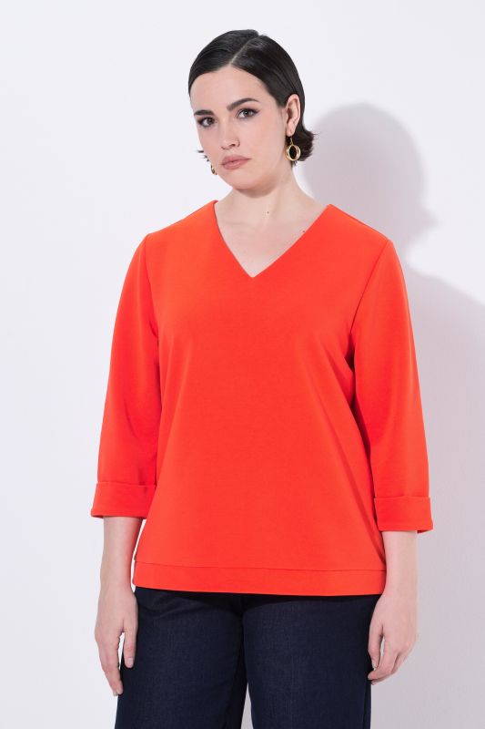 Lightly Textured 3/4 Sleeve Tee