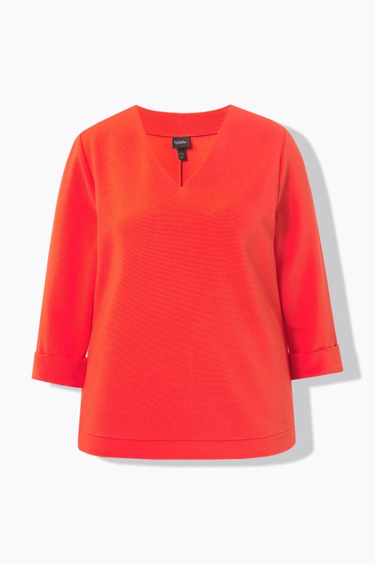 Lightly Textured 3/4 Sleeve Tee