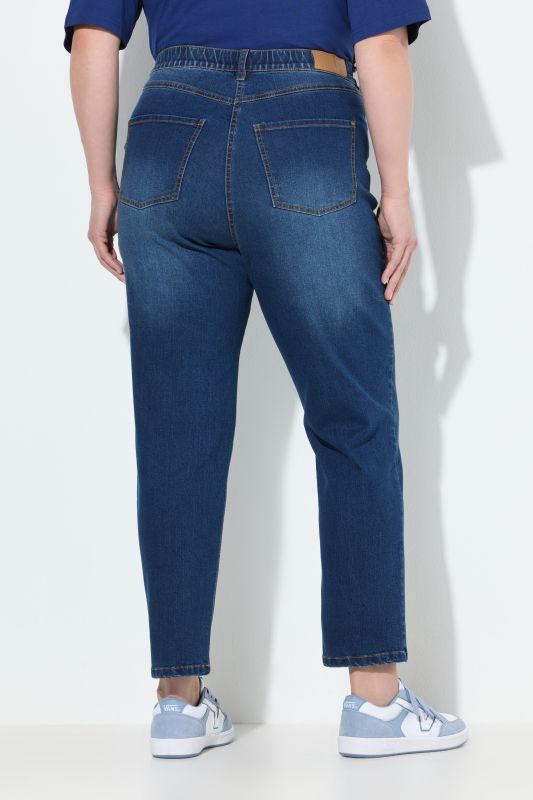 Stretch Fit Mom Jeans