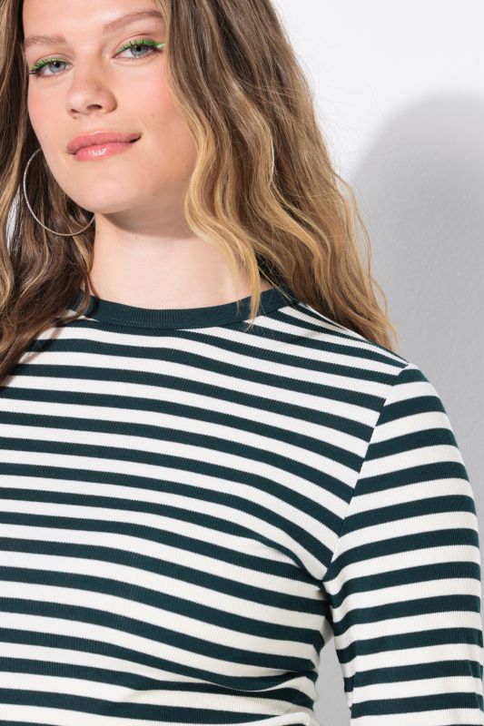 Long-sleeved shirts