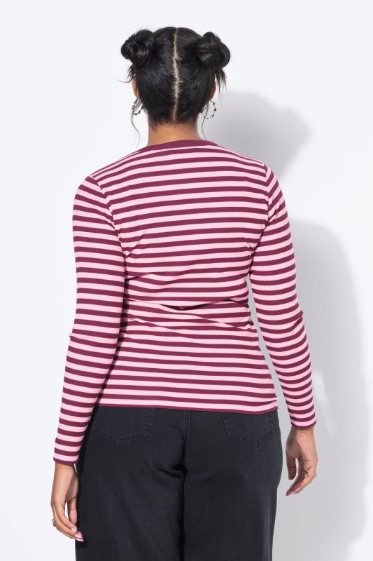 Long-sleeved shirts