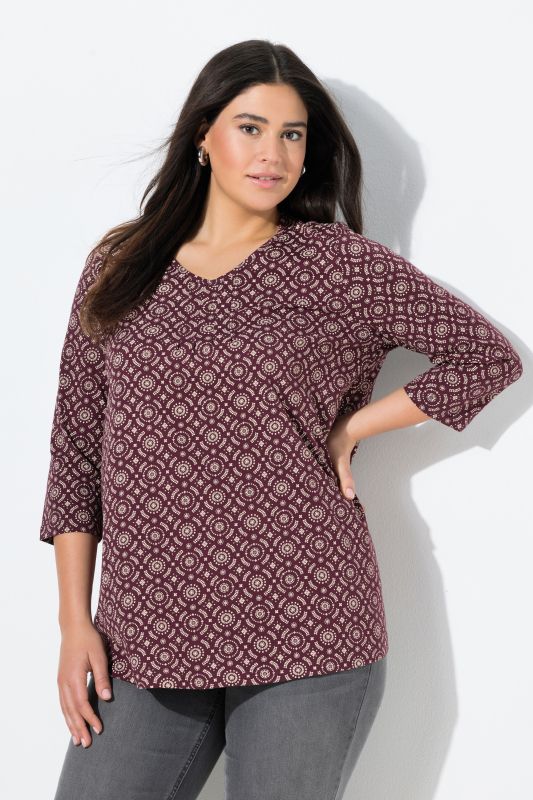 3/4 Sleeve Geometric Graphic Tee