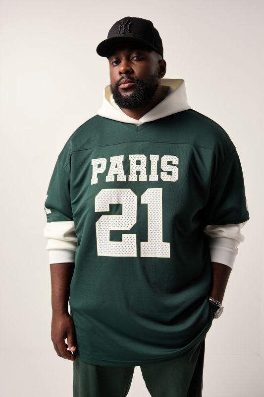 Тениска с надпис STHUGE