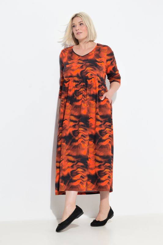 Рокля с принт на вълни