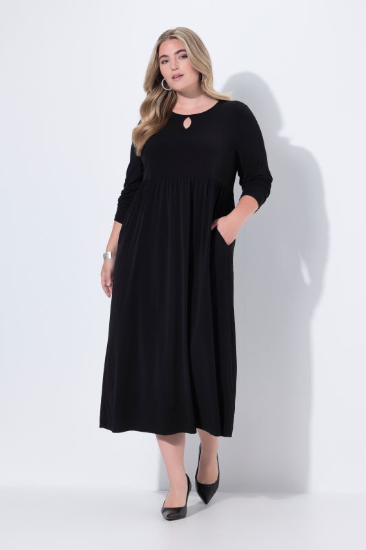 Рокля с модерна визия