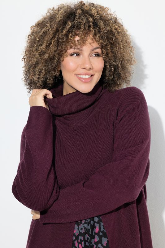 Пуловер с поло яка изключително дълго