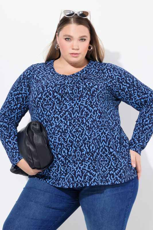 Тениска с геометричен мотив