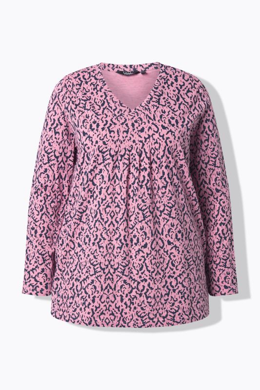 Тениска с геометричен мотив