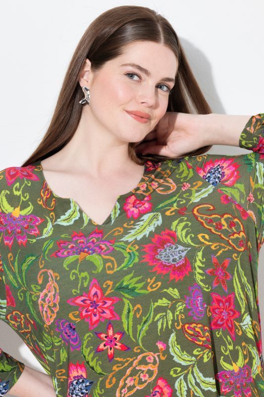 Country Floral Split Neck 3/4 Sleeve Tee