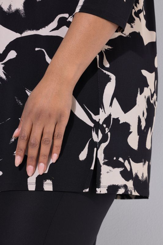 Marble Print 3/4 Sleeve Slinky Top