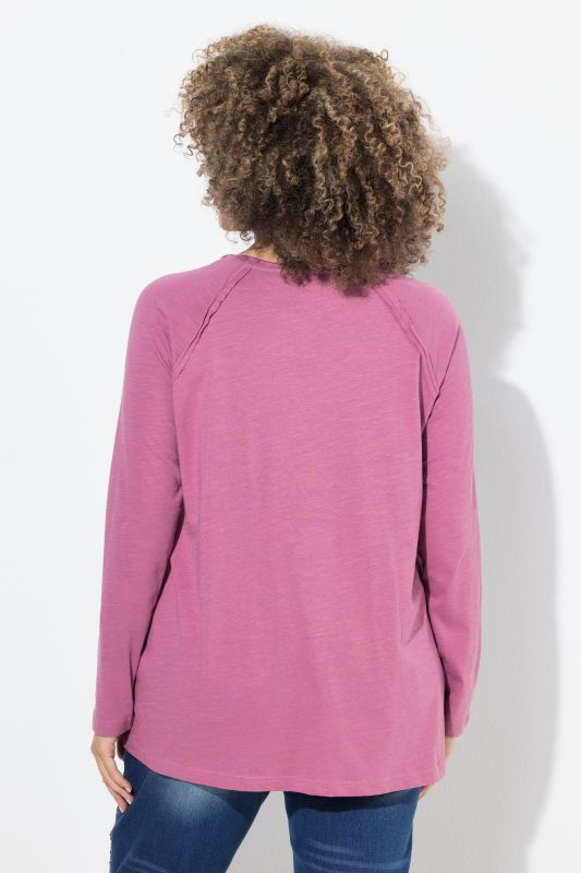 Тениска с обърнати шевове