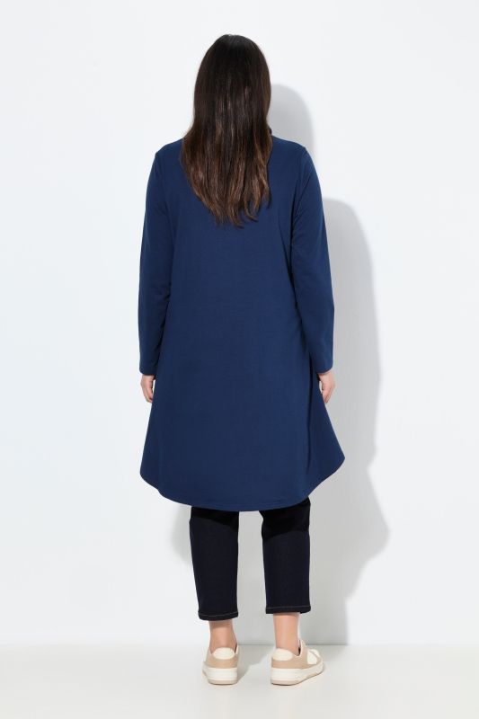 Рокля тип суитчър с разкроен подгъв