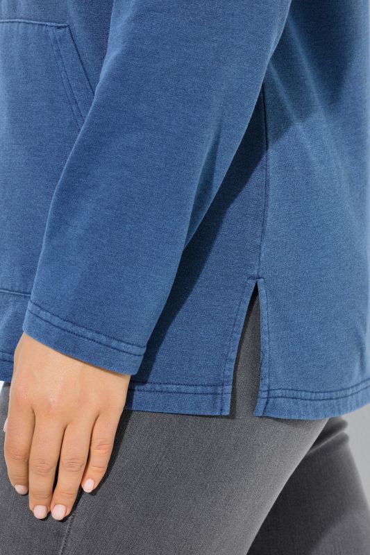 Суитчър с качулка и бляскави камъчета