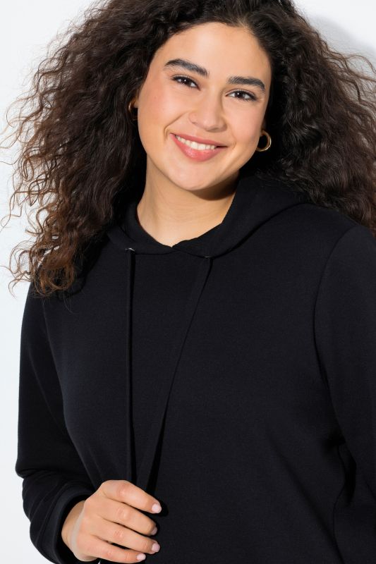 Суитчър с декоративна дантела