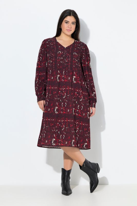 Рокля с райета и принт икат