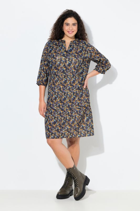 Рокля с бляскави райета