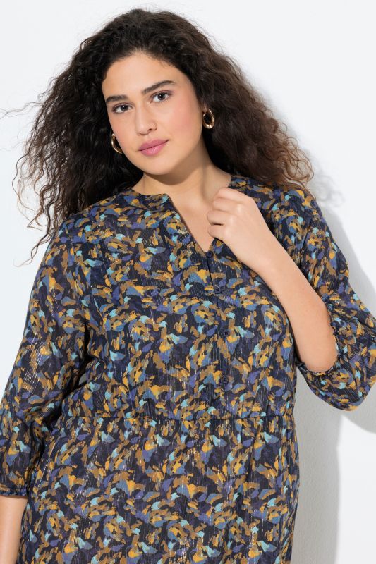 Рокля с бляскави райета